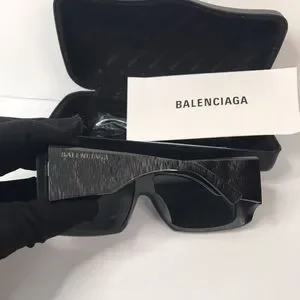 New - ? Original Balenciaga Black BB0002S Shield Sunglasses Balenciaga Black BB0002S Shield Sunglasses Balenciaga | TLC US main image 3